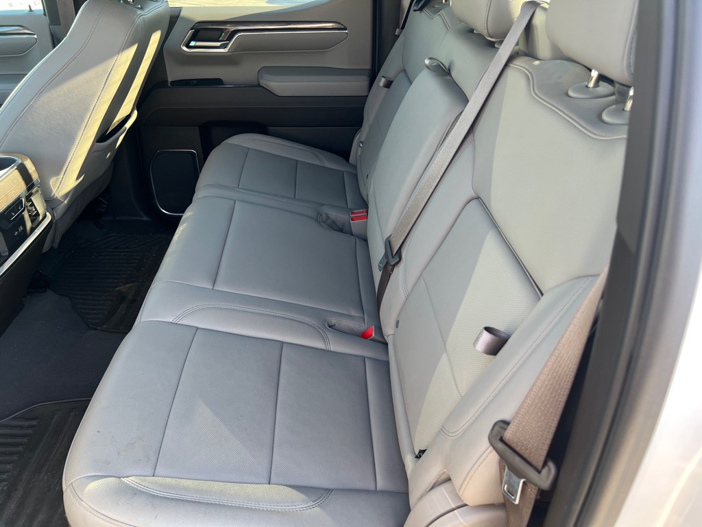 2022 Chevrolet Silverado 1500 Image 38