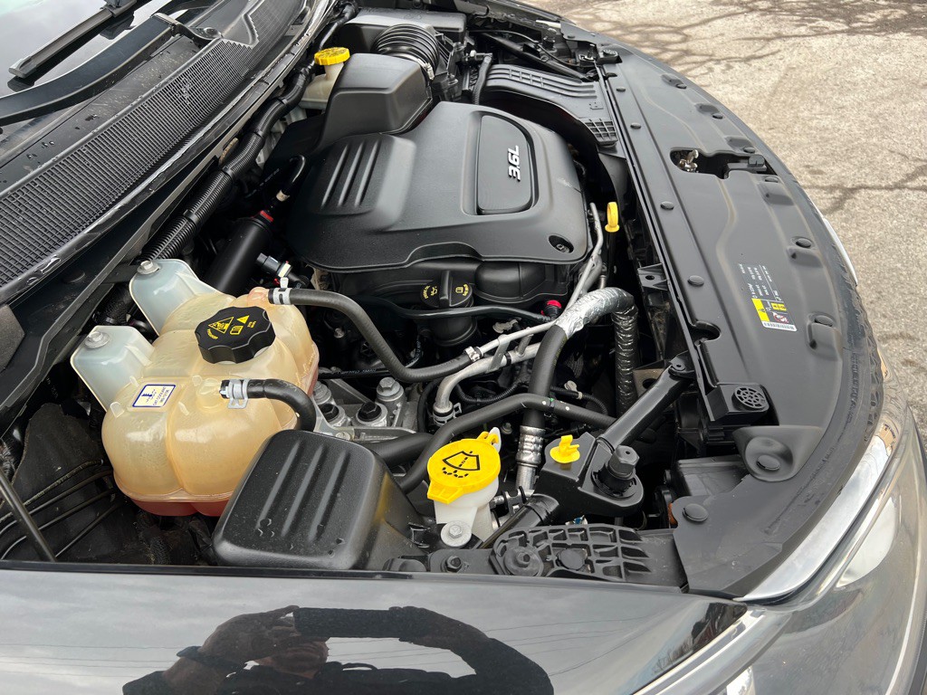 2017 Chrysler Pacifica Image 55