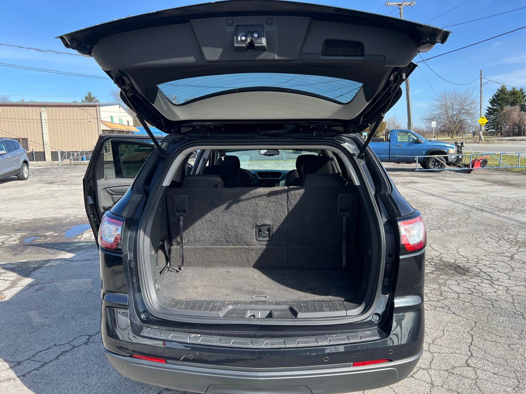 2017 Chevrolet Traverse Image 14