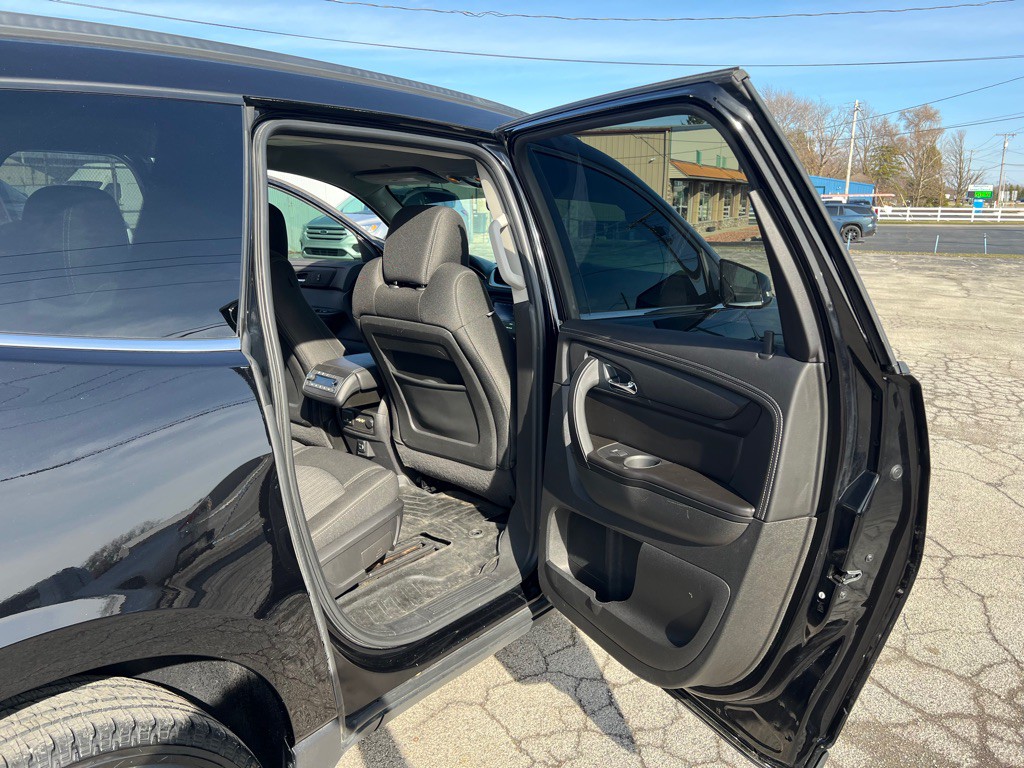 2017 Chevrolet Traverse Image 17
