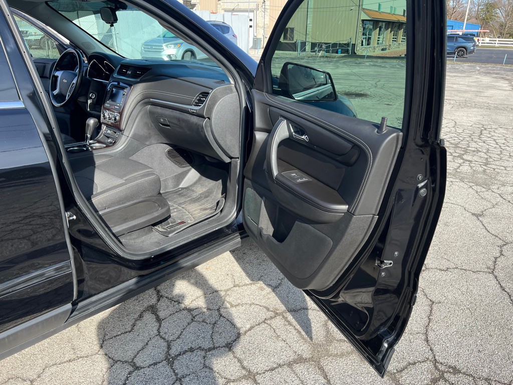 2017 Chevrolet Traverse Image 19