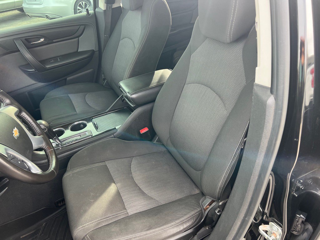 2017 Chevrolet Traverse Image 36