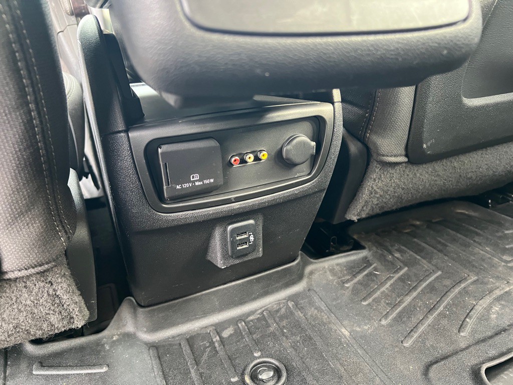 2017 Chevrolet Traverse Image 40