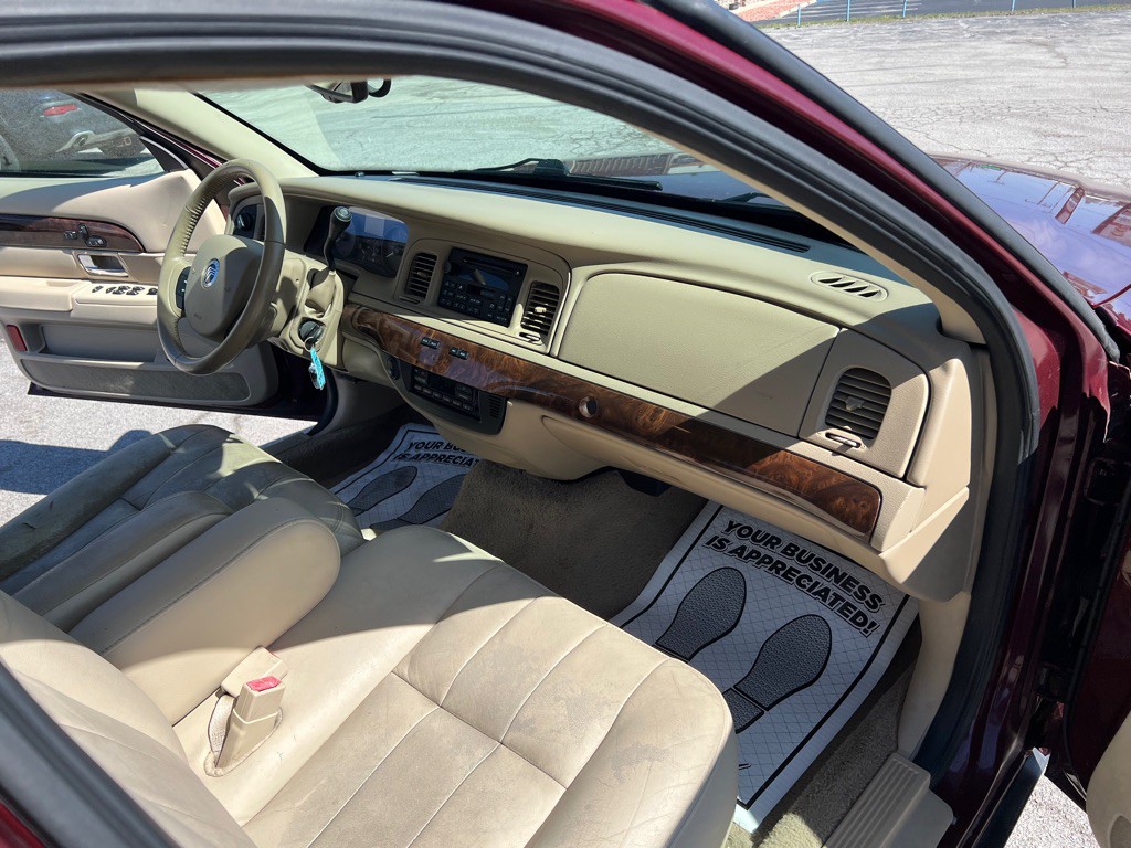 2008 Mercury Grand Marquis Image 64