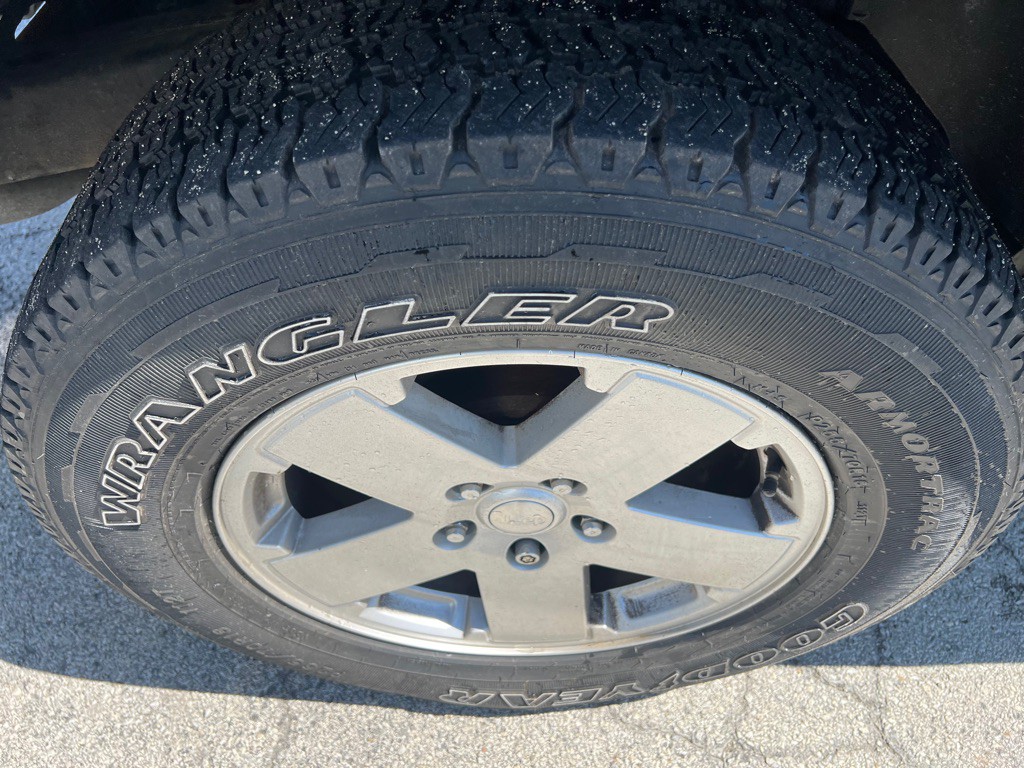 2009 Jeep Wrangler Image 23
