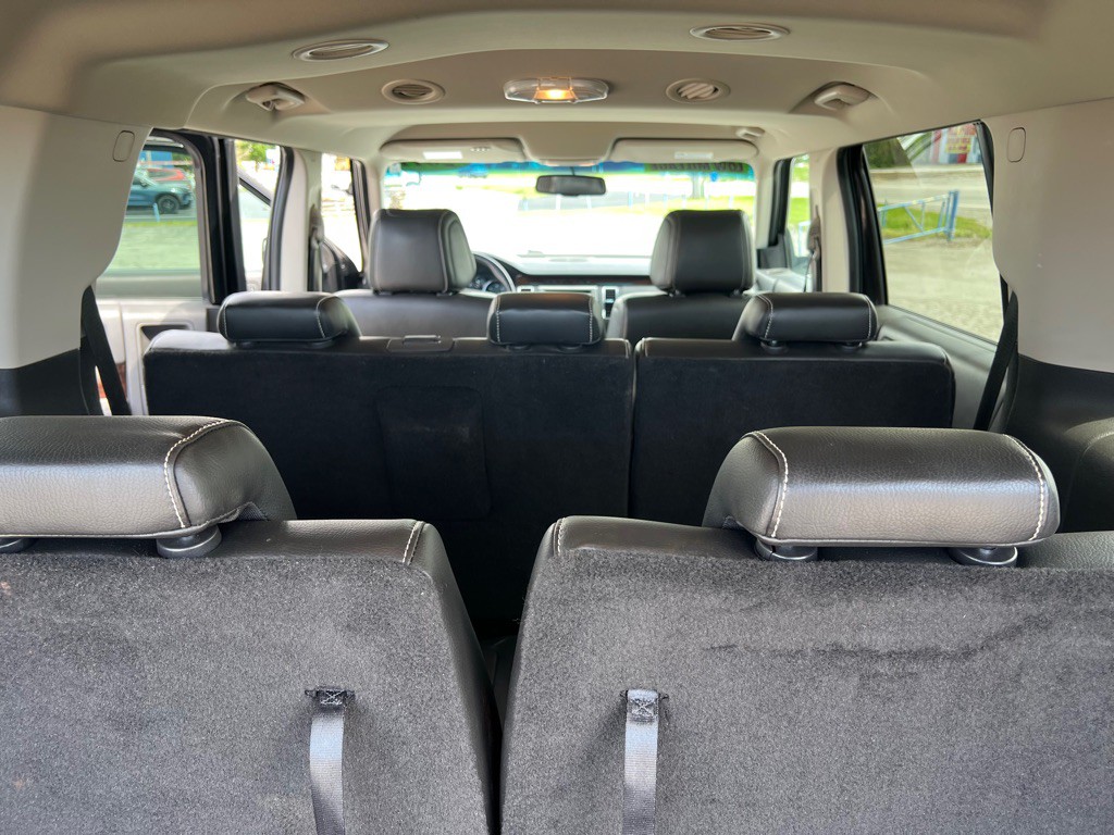 2011 Ford Flex Image 18