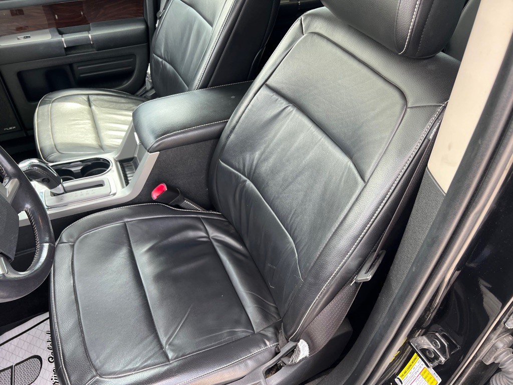 2011 Ford Flex Image 30