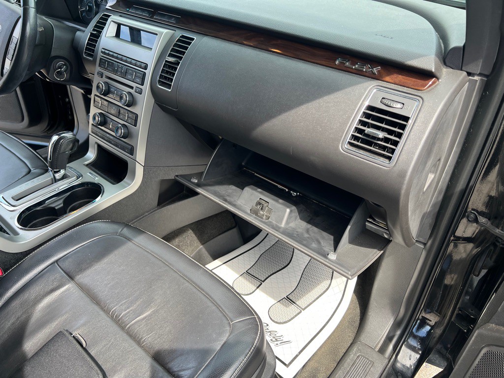 2011 Ford Flex Image 38