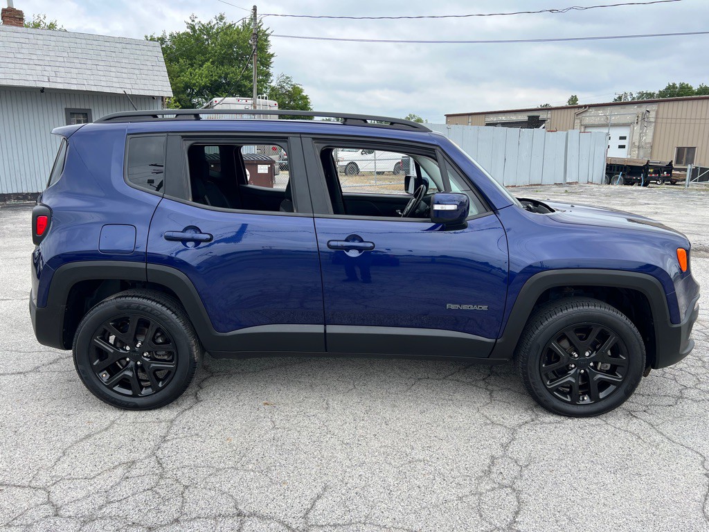 2017 Jeep Renegade Image 6