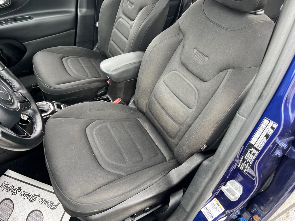 2017 Jeep Renegade Image 34