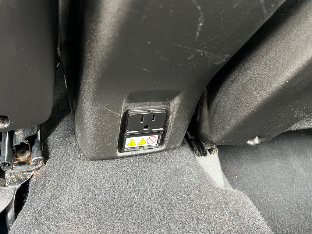 2017 Jeep Renegade Image 39
