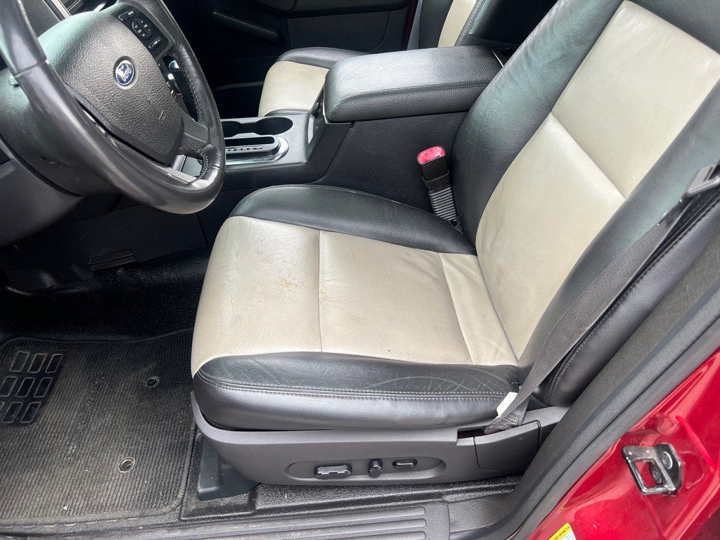 2007 Ford Explorer Image 20