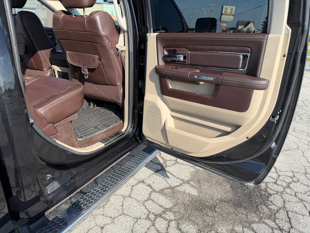 2016 RAM 1500 Image 17