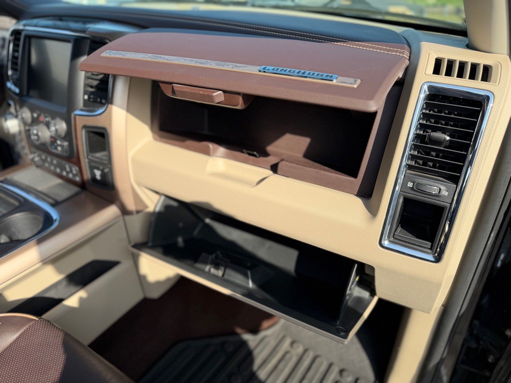 2016 RAM 1500 Image 42