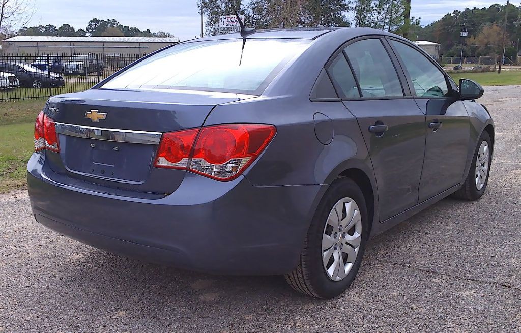 2013 Chevrolet Cruze Image 7