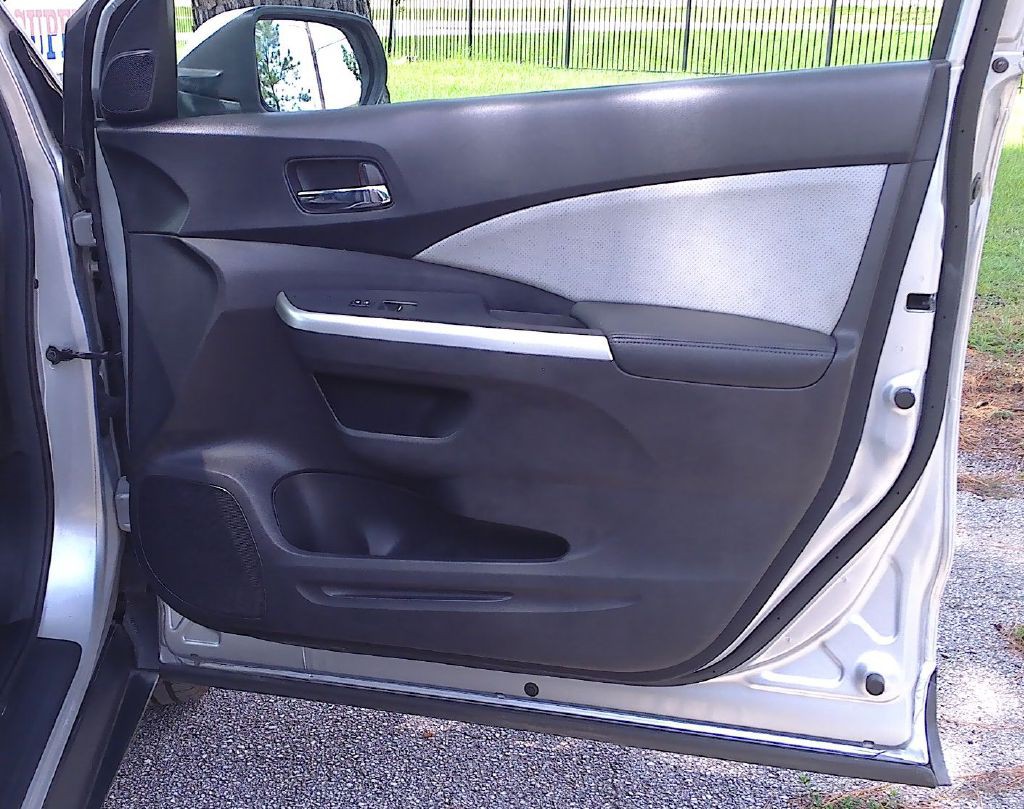 2015 Honda CR-V Image 17