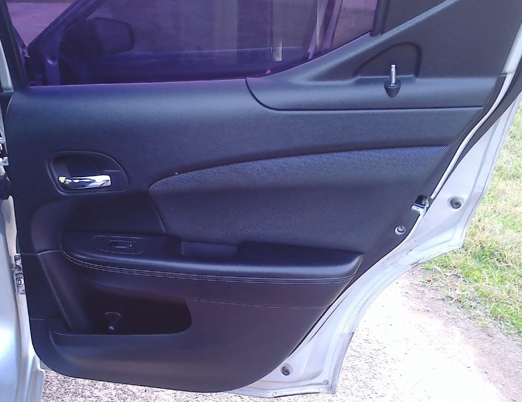 2012 Dodge Avenger Image 18