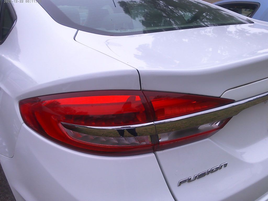 2018 Ford Fusion Image 11