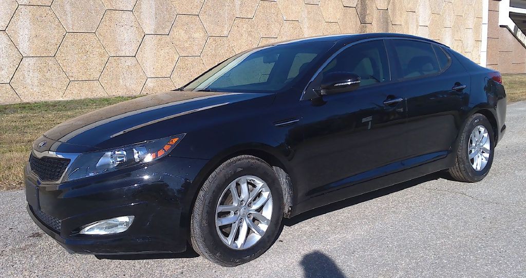 2013 Kia Optima Image 2