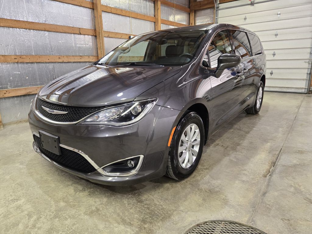 2019 Chrysler Pacifica Image 5