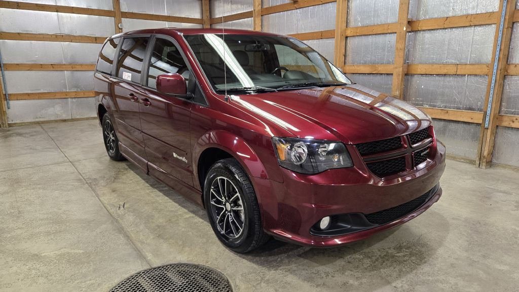 2017 Dodge Grand Caravan Image 3