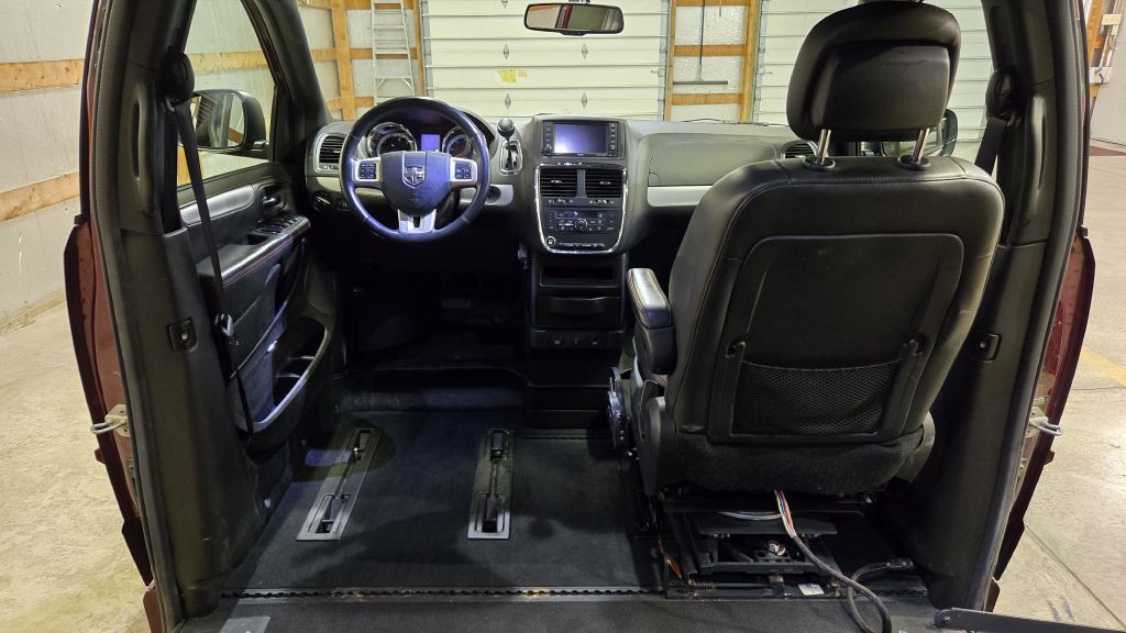 2017 Dodge Grand Caravan Image 19