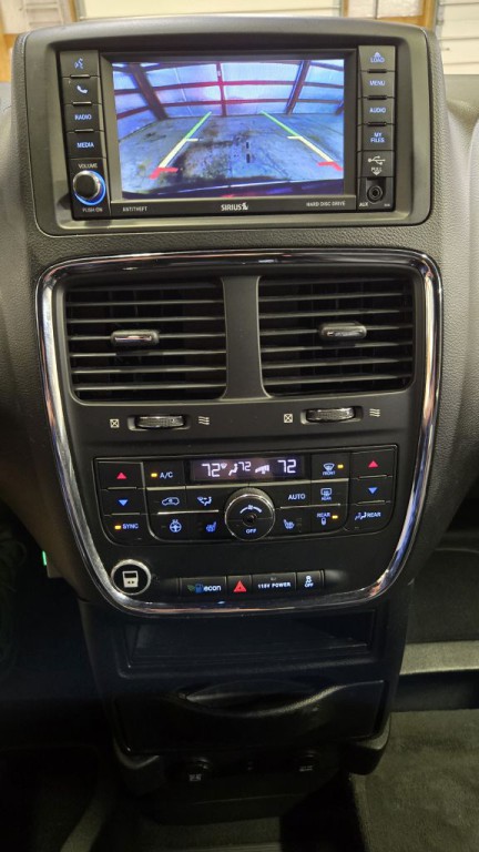 2017 Dodge Grand Caravan Image 20