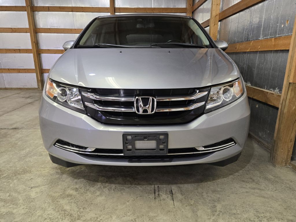 2016 Honda Odyssey Image 4