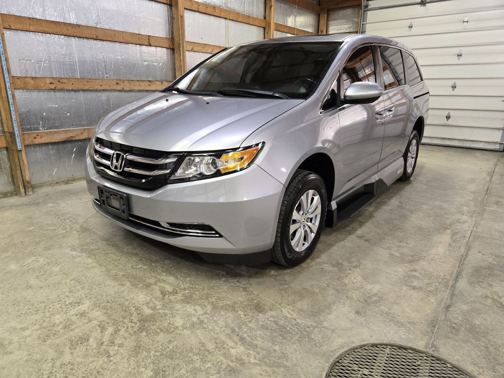 2016 Honda Odyssey Image 5