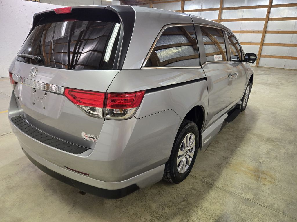 2016 Honda Odyssey Image 9