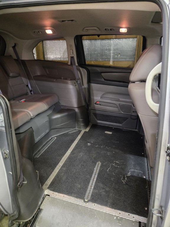 2016 Honda Odyssey Image 22