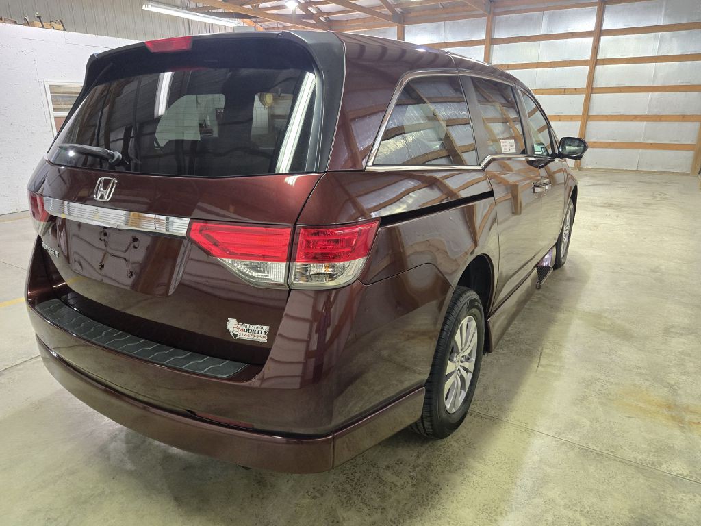2017 Honda Odyssey Image 9