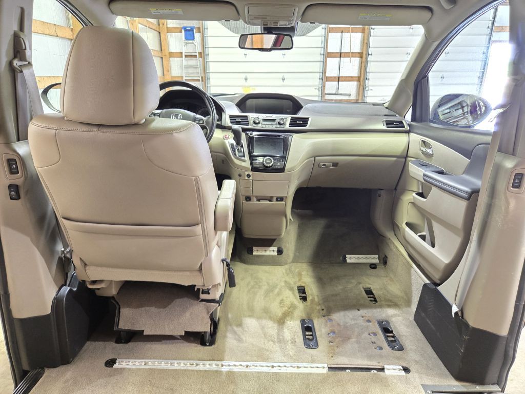 2017 Honda Odyssey Image 18