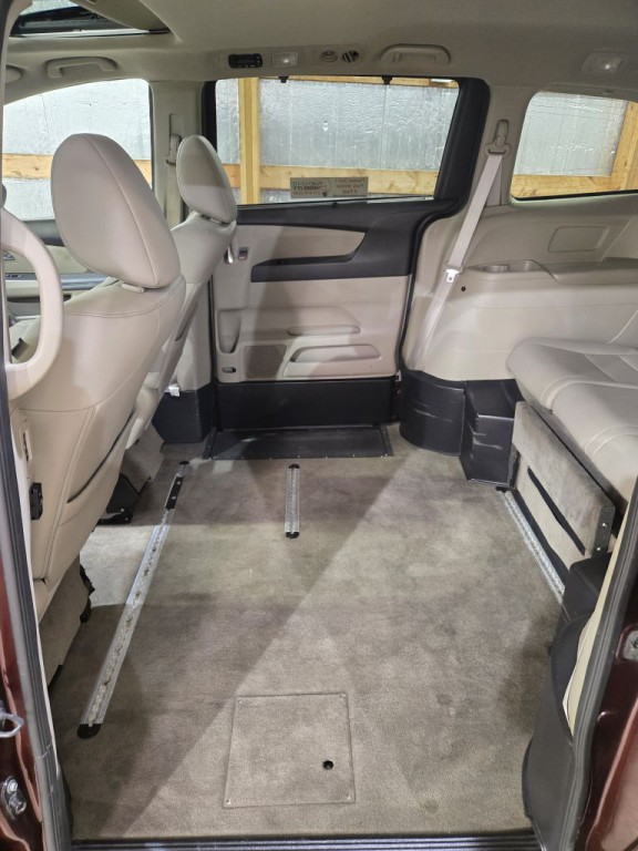 2017 Honda Odyssey Image 22