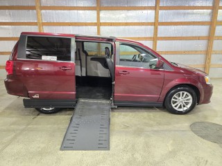 Image for 2018 Dodge Grand Caravan SXT ID: 7623670