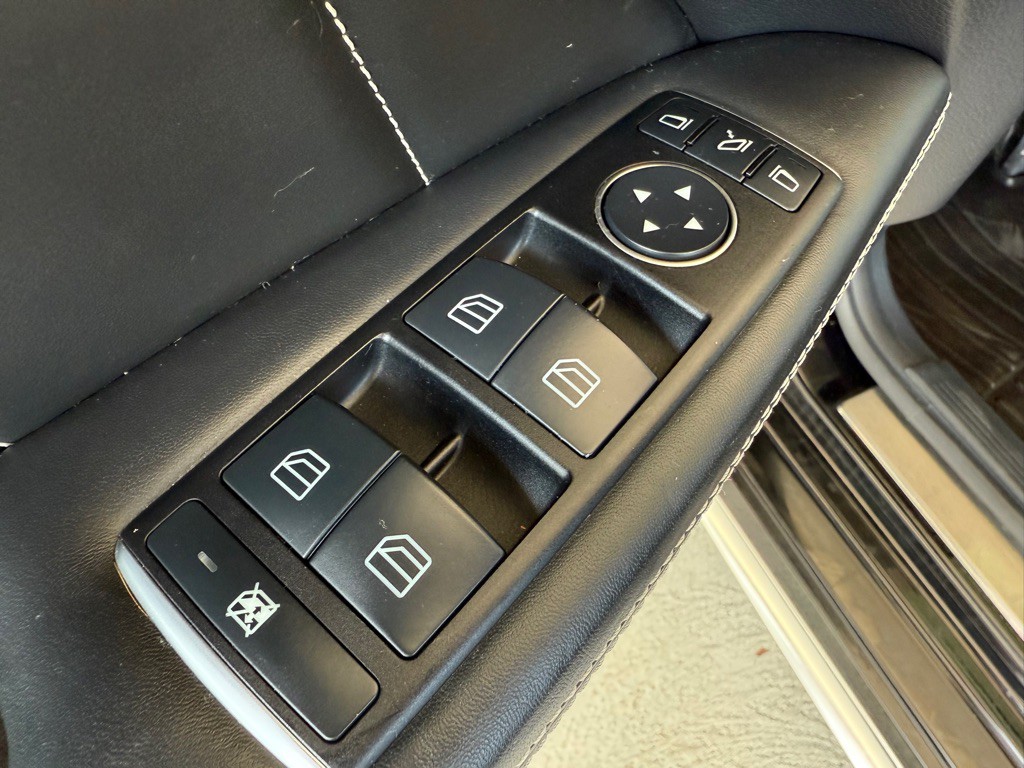 2016 Mercedes-Benz CLS-Class Image 43