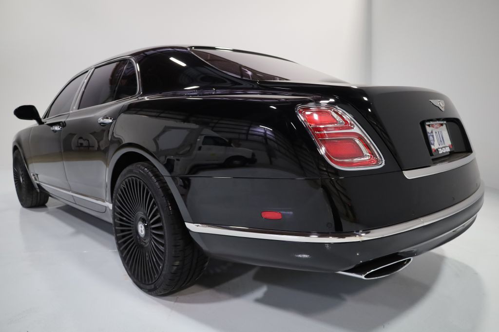 2020 Bentley Mulsanne Image 10