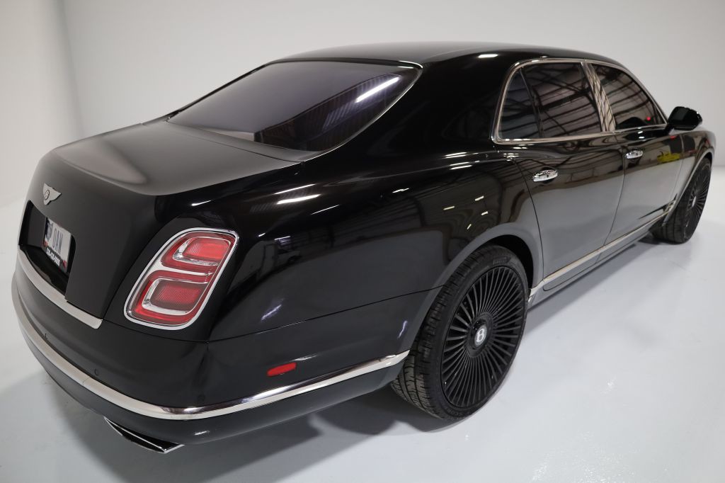 2020 Bentley Mulsanne Image 14