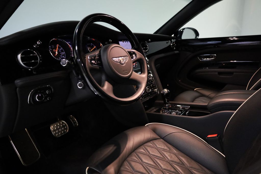 2020 Bentley Mulsanne Image 19