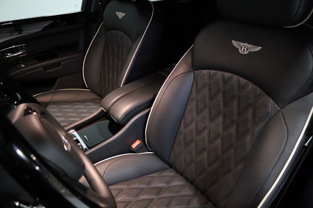 2020 Bentley Mulsanne Image 21