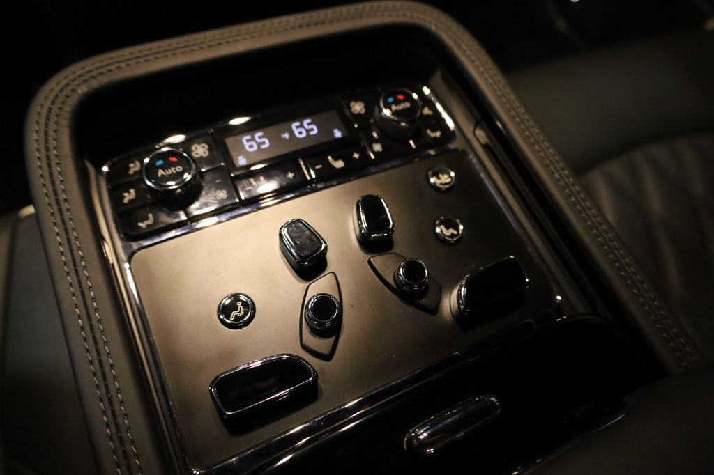 2020 Bentley Mulsanne Image 30