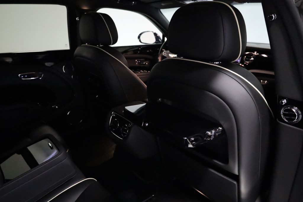 2020 Bentley Mulsanne Image 39