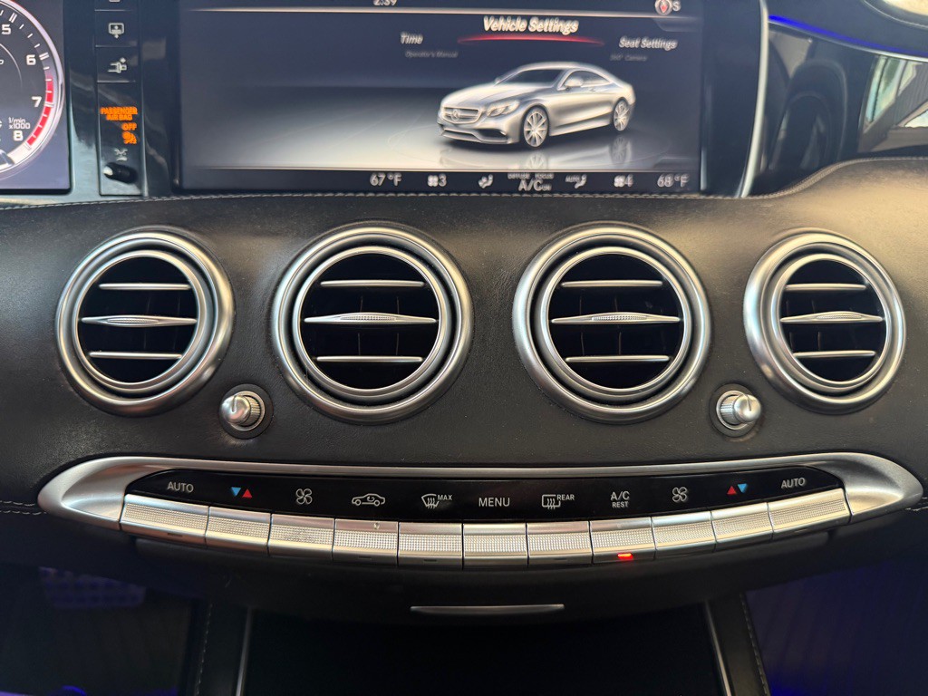 2016 Mercedes-Benz S-Class Image 32
