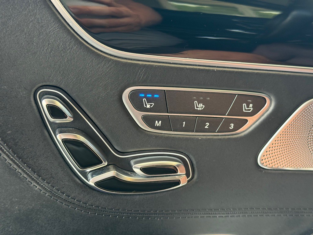 2016 Mercedes-Benz S-Class Image 38