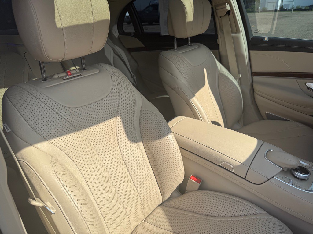 2014 Mercedes-Benz S-Class Image 13