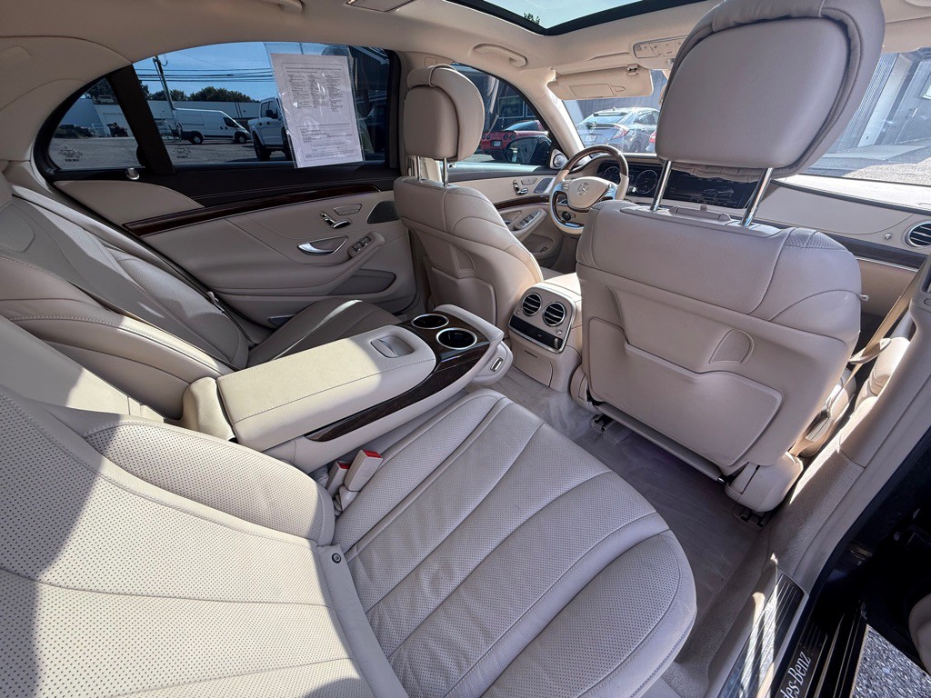 2014 Mercedes-Benz S-Class Image 18