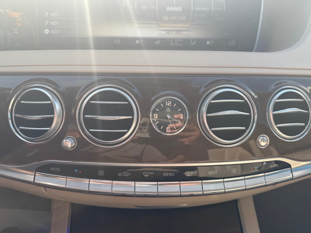 2014 Mercedes-Benz S-Class Image 23