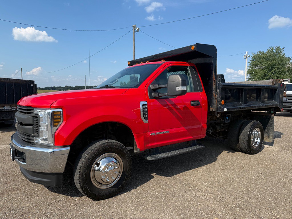 2019 Ford F-350 Image 1
