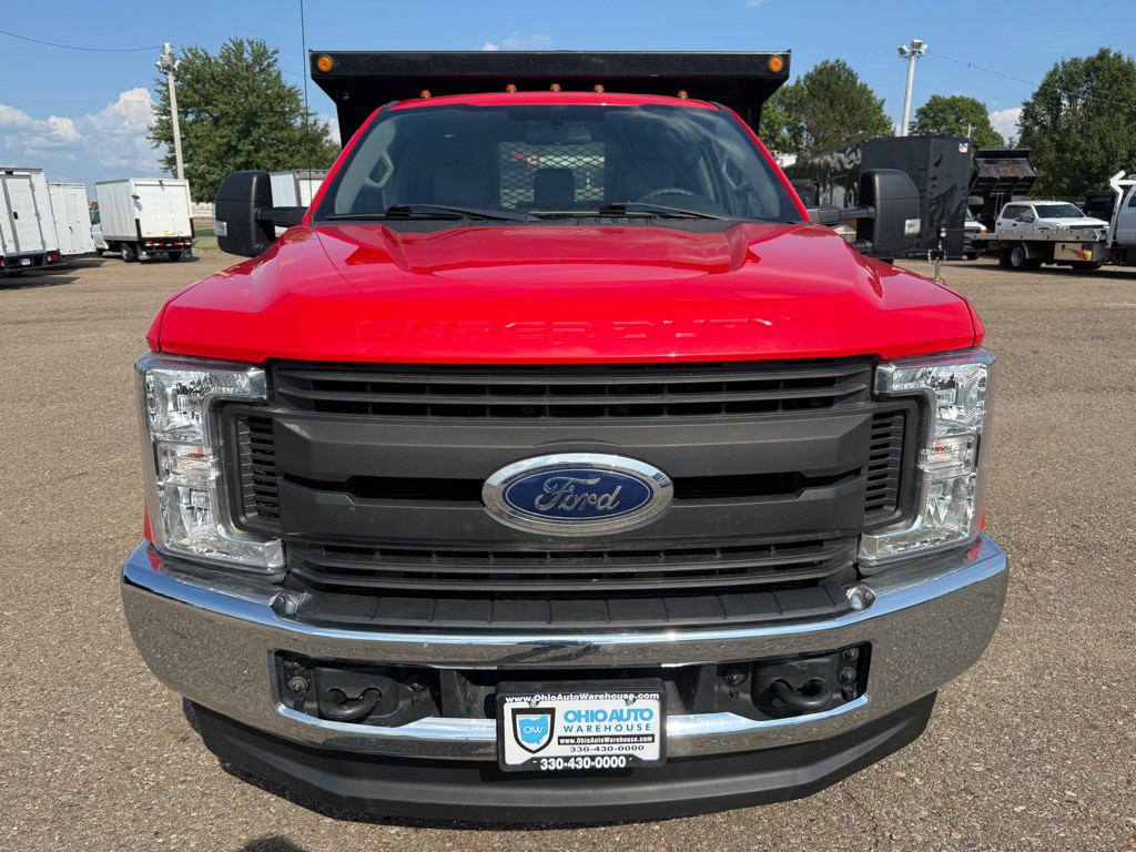 2019 Ford F-350 Image 2