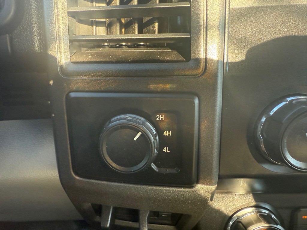 2019 Ford F-350 Image 17